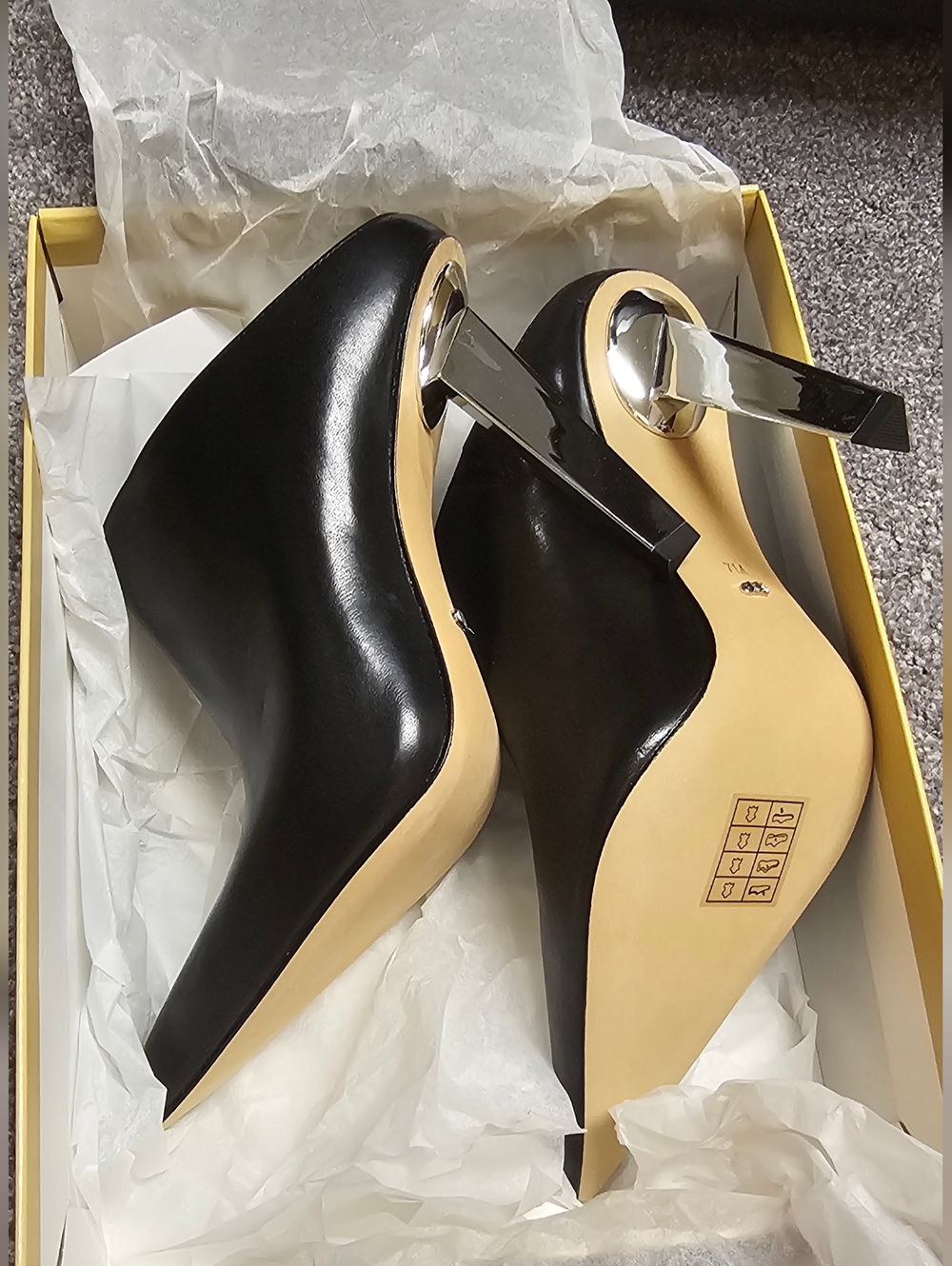 New Michael Kors Halle Leather Mule Pump Sz 7 - Picture 3 of 8